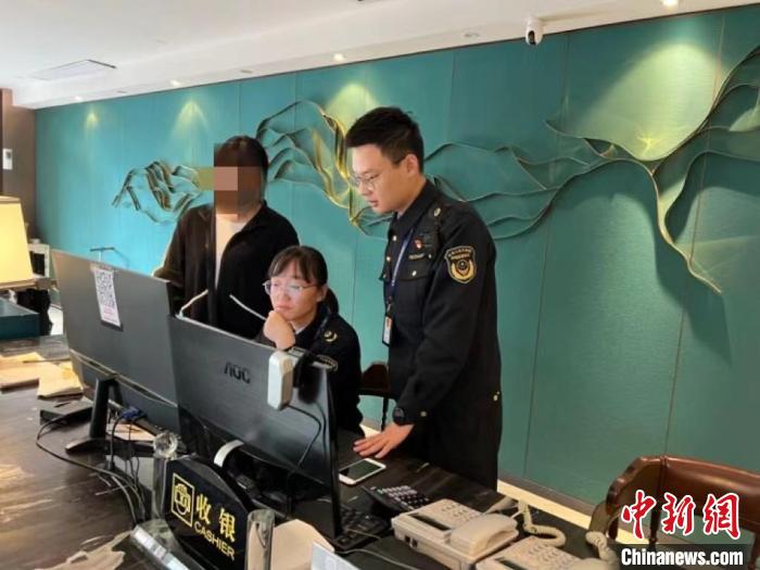 99元睡大厅酒店被罚10万,99元睡大厅酒店为什么会被罚