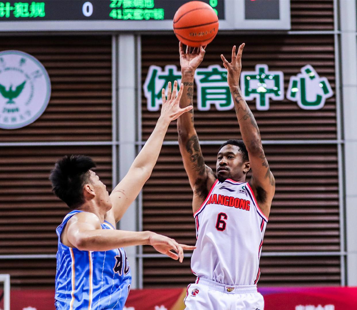 底蕴定胜负，辽宁力擒金租，打法改型，本钢一点该学广东宏远