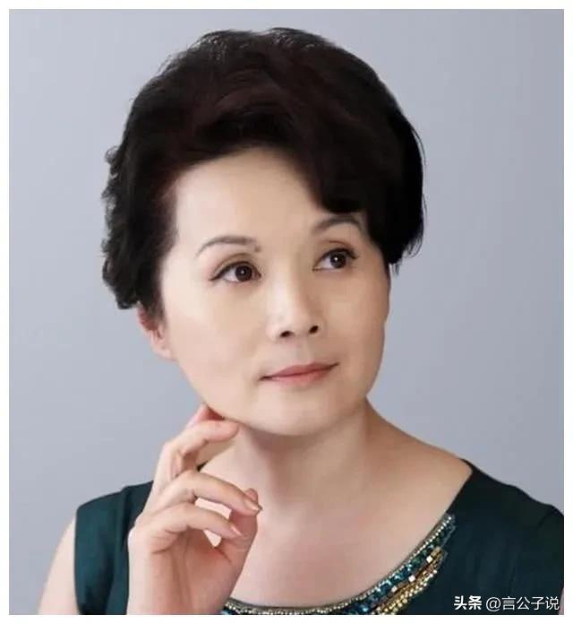 7位天生“眼窝深”的女星，深邃迷人和疲惫显老，差距一目了然