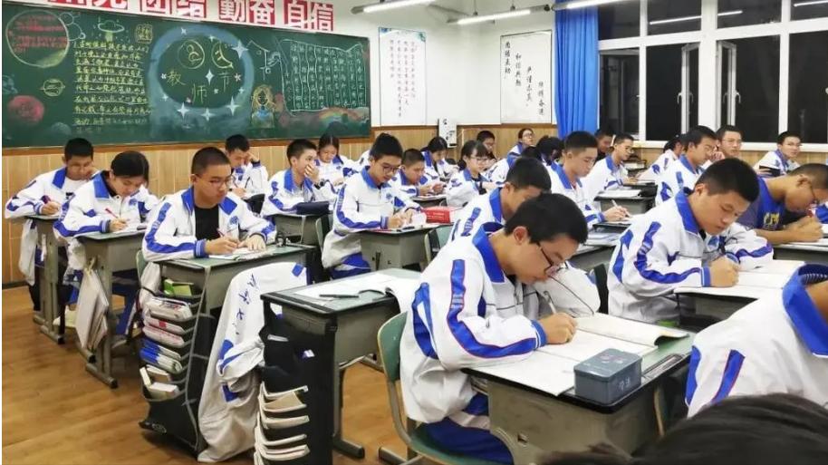 河北19岁女孩抗癌,清华女学霸患癌之后积极抗癌