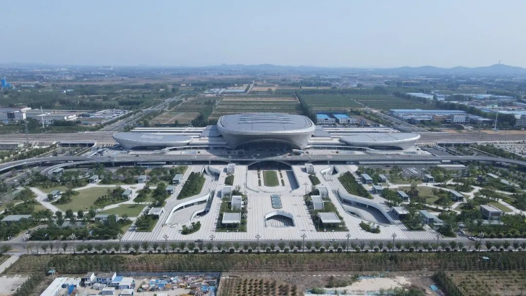 奋进伟大征程谱写时代华章视频,辉煌40载奋进新时代绘画横版