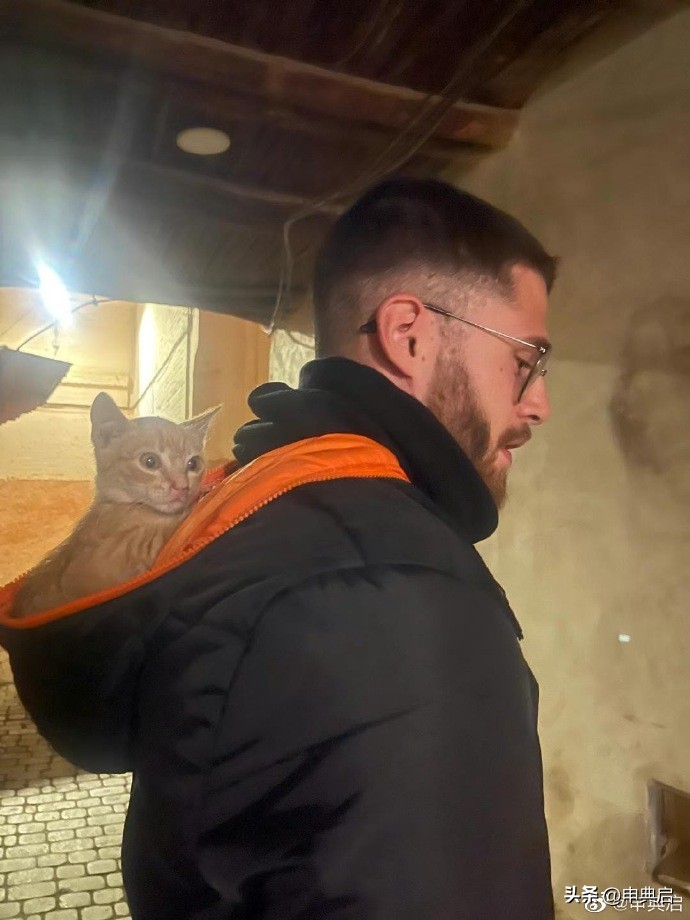 连英语都不会的广东女孩，在摩洛哥抄底买房开青旅的经历