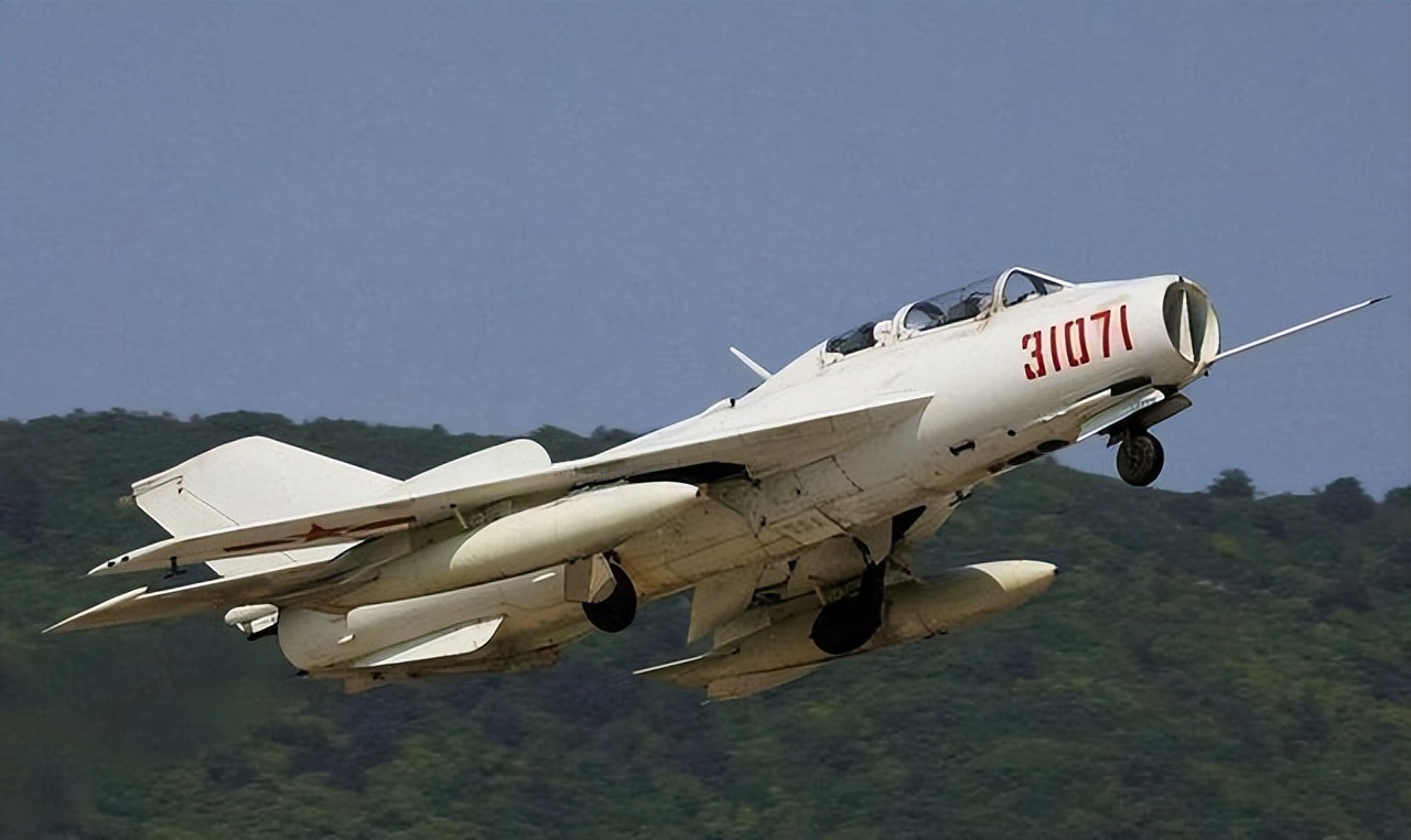 巴基斯坦伊姆兰汗会释放吗,巴基斯坦伊姆兰汗被释放了吗