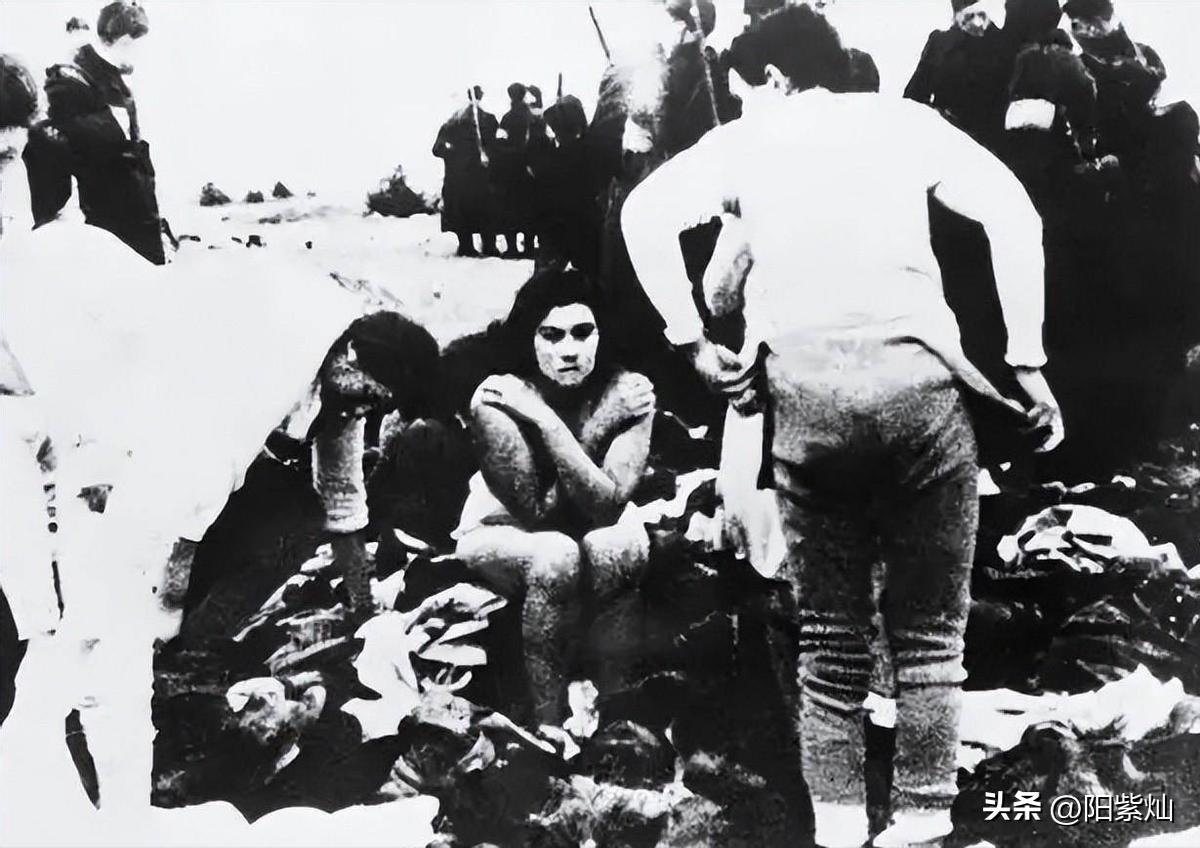 纳粹德国屠杀犹太女人,变态纳粹