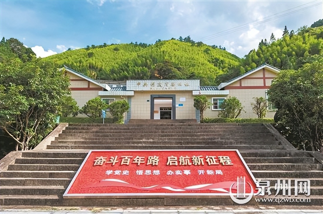 沃野田畴展新颜,荒地整治沃野绽新颜