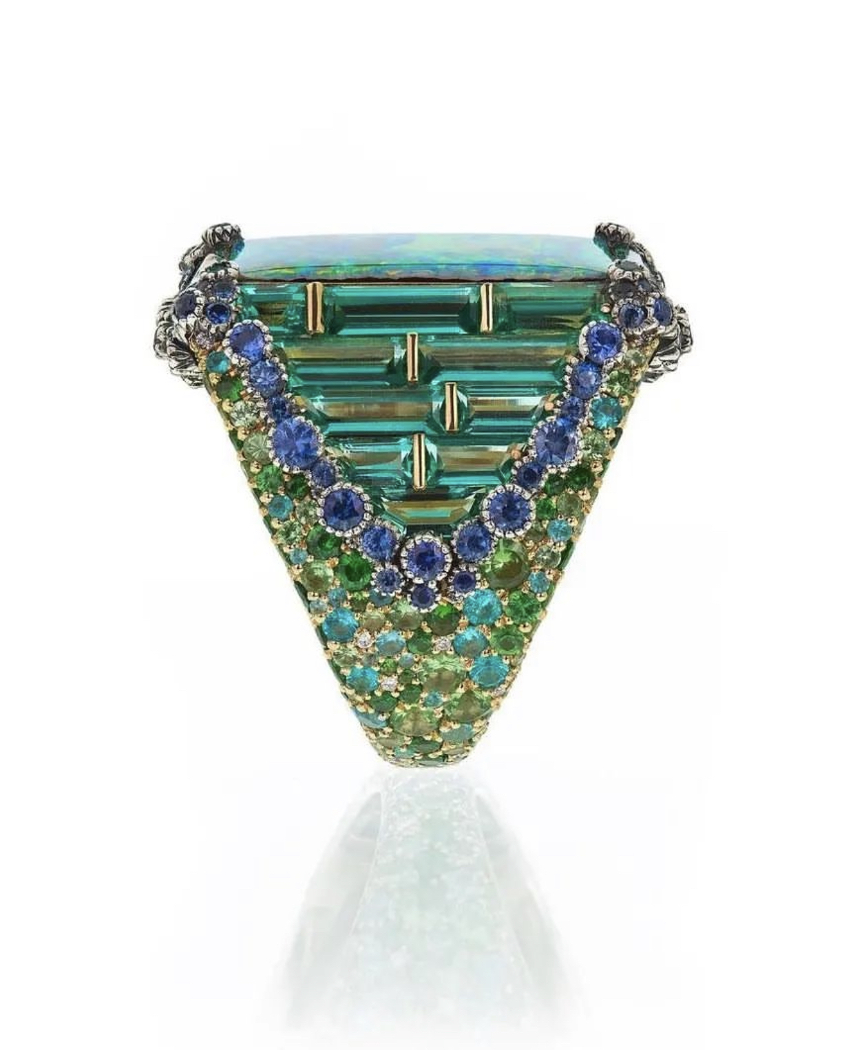 方寸之间浓缩了繁茂与文明，不一样的珠宝艺术，尼罗河花园戒指