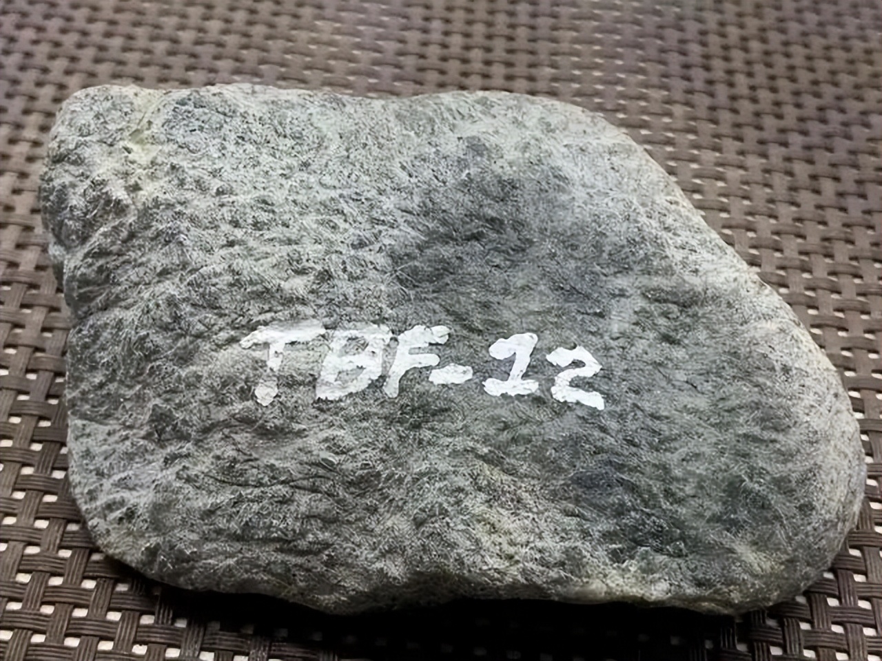 直播间购买翡翠原石被骗怎么退款,直播间翡翠原石骗局退款指南