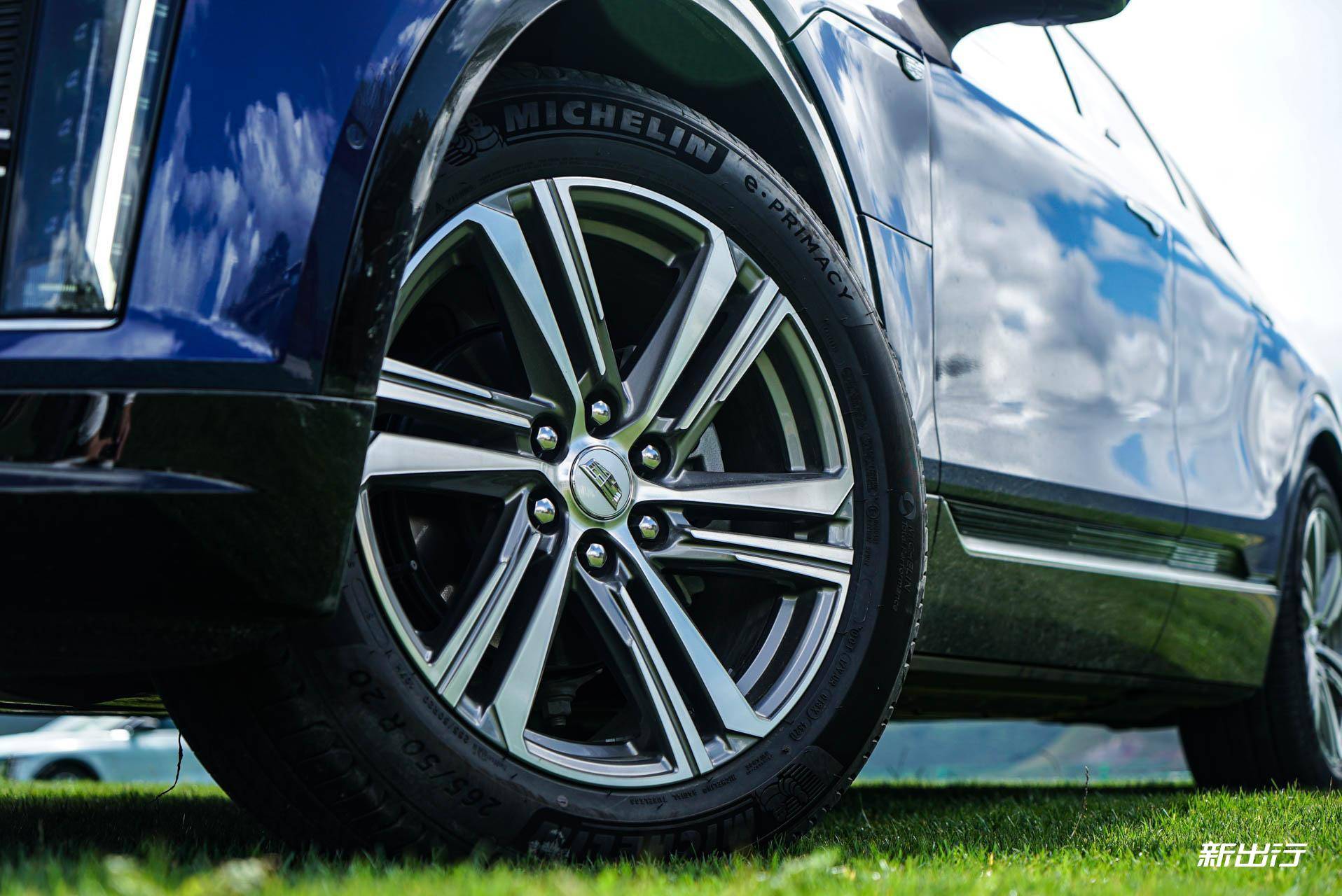 跨山越水原唱完整版,跨山越水