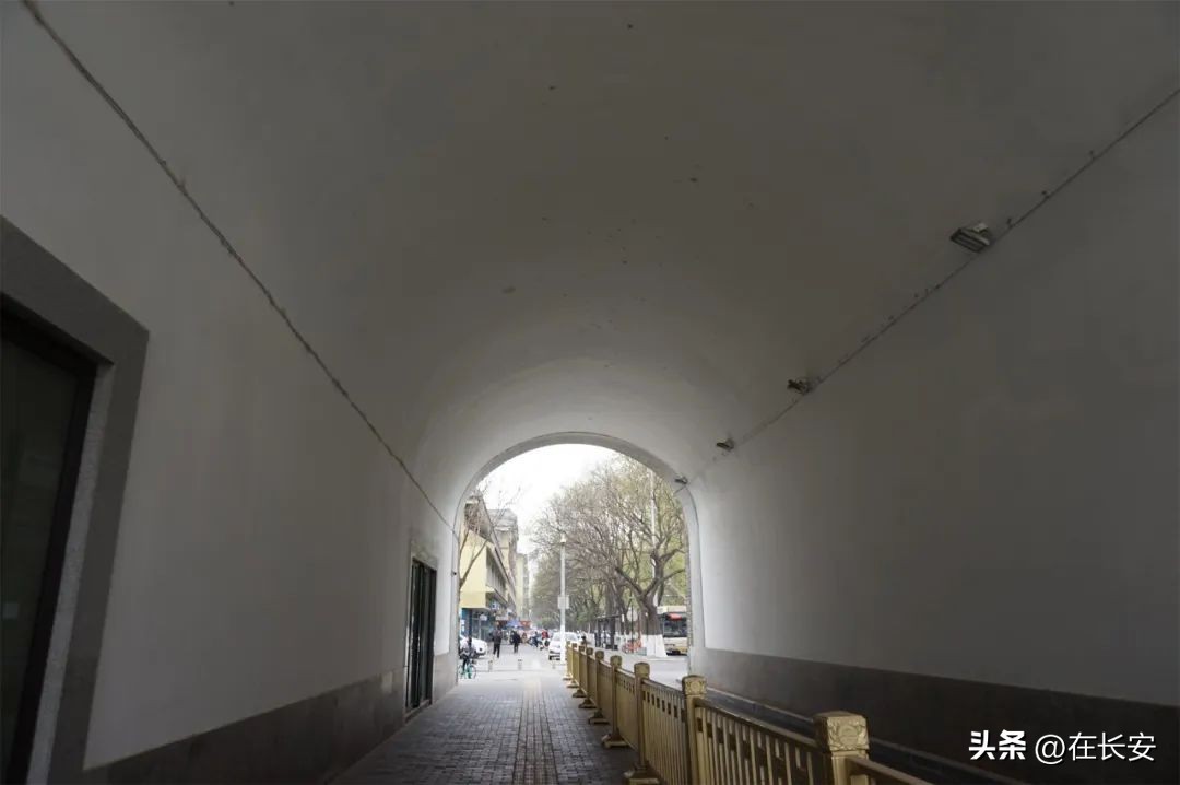 朝阳门城门还有吗,朝阳门城门