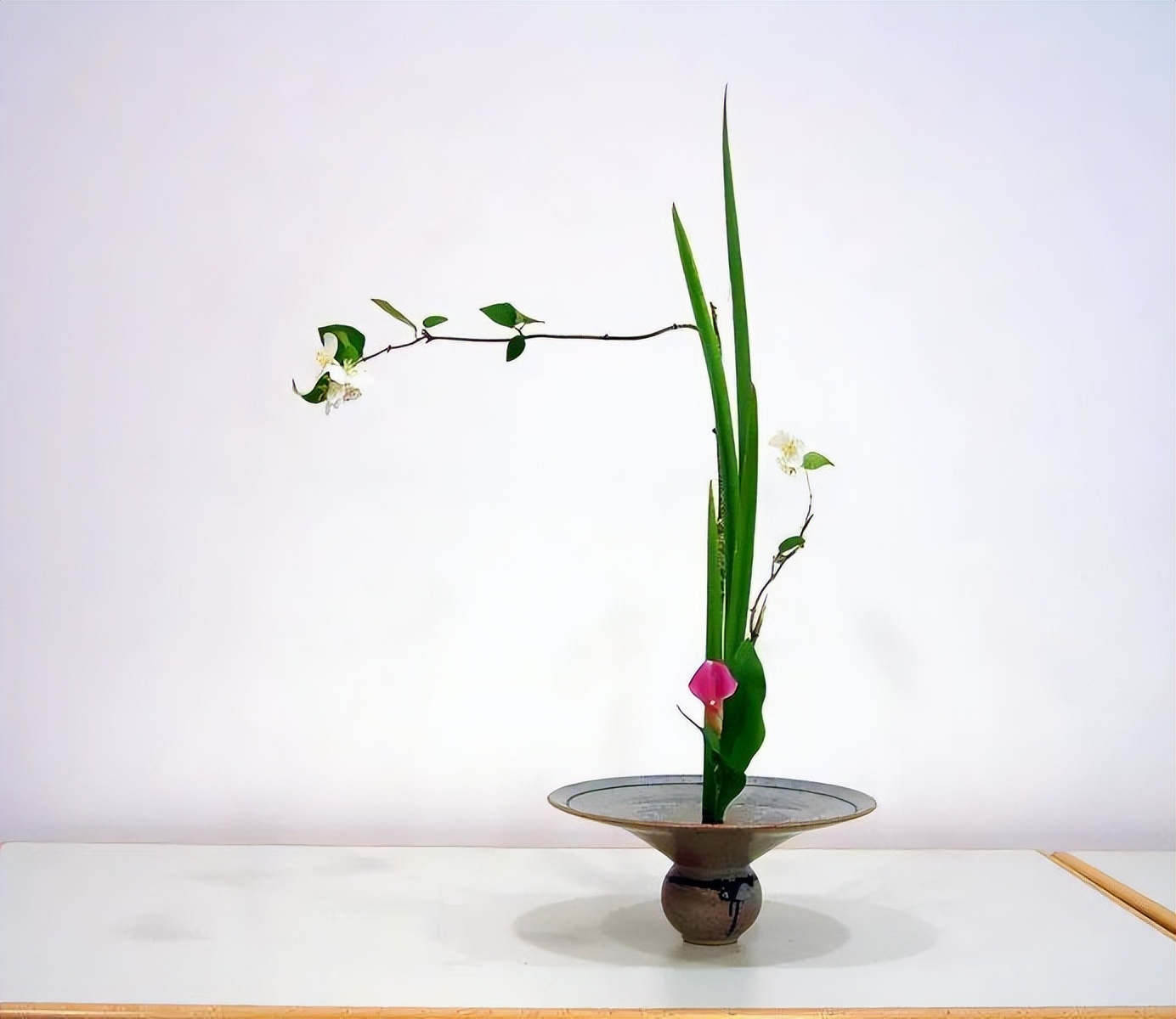 日式插花技法,日式插花的特色及技巧