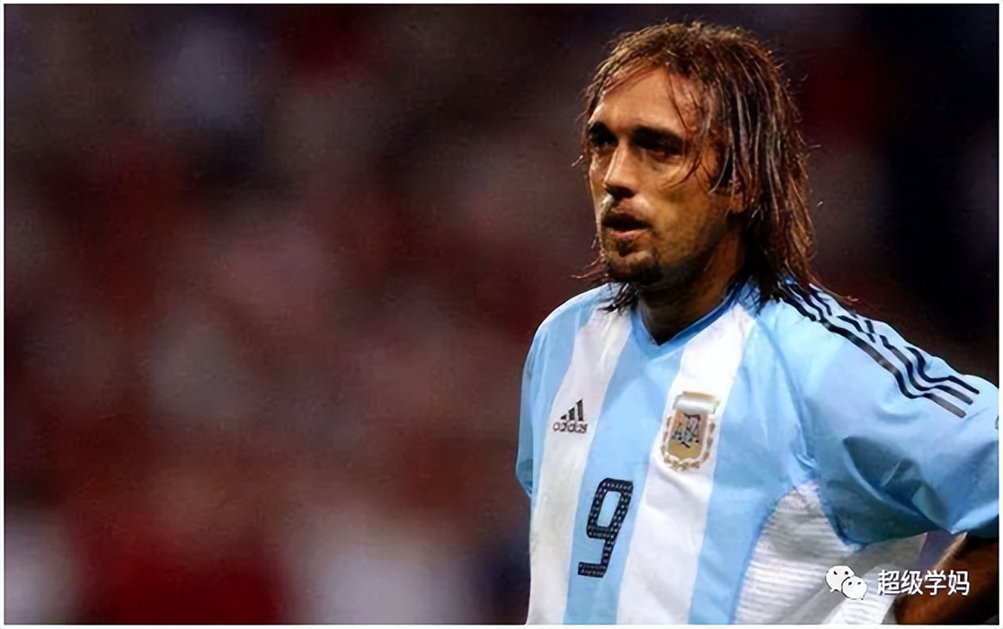 足球令人热血沸腾的比赛跌宕起伏,足球的魅力不止于比赛