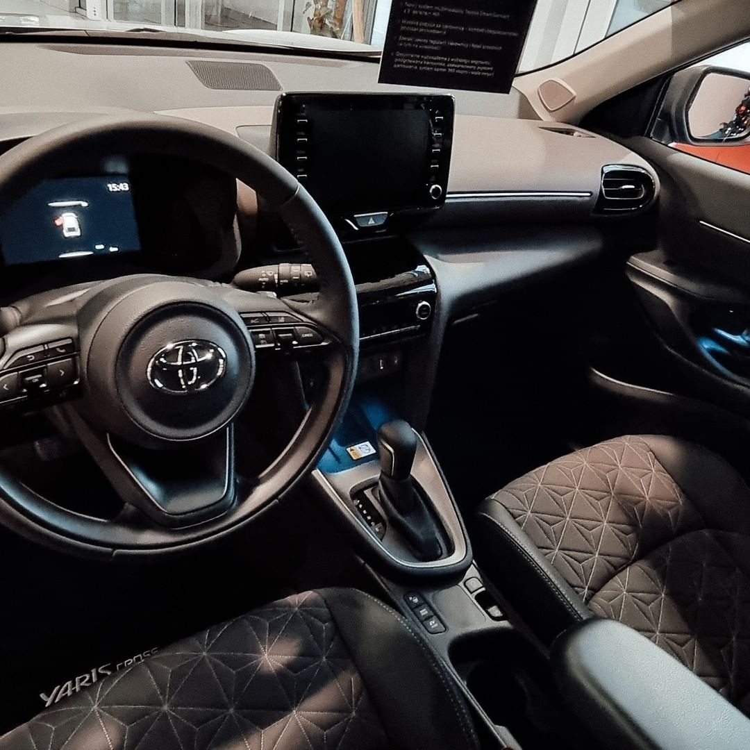 雅力士cross最新款落地价,全新雅力士cross价格与图片