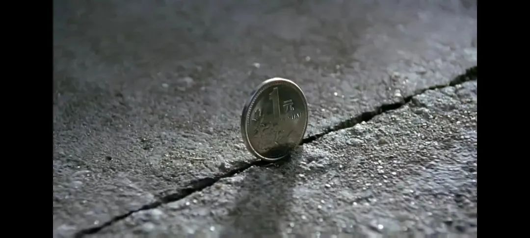 少林足球硬币立起来,少林足球一镜到底