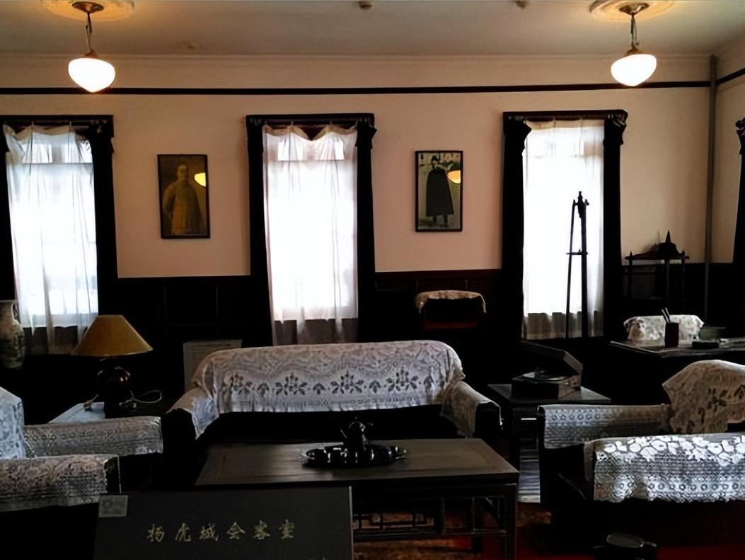 民间故事：男子在家离奇死亡，很像自杀，高人却道：凶手就在身边