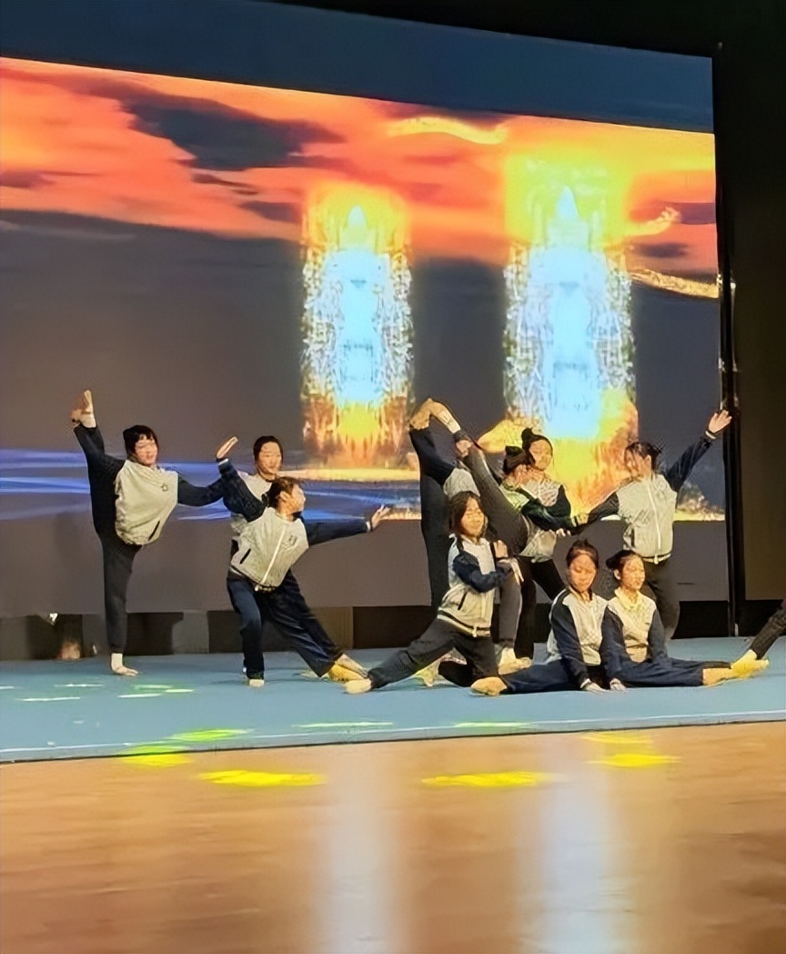 儿童团游北京科技馆,北京儿童青少年游乐