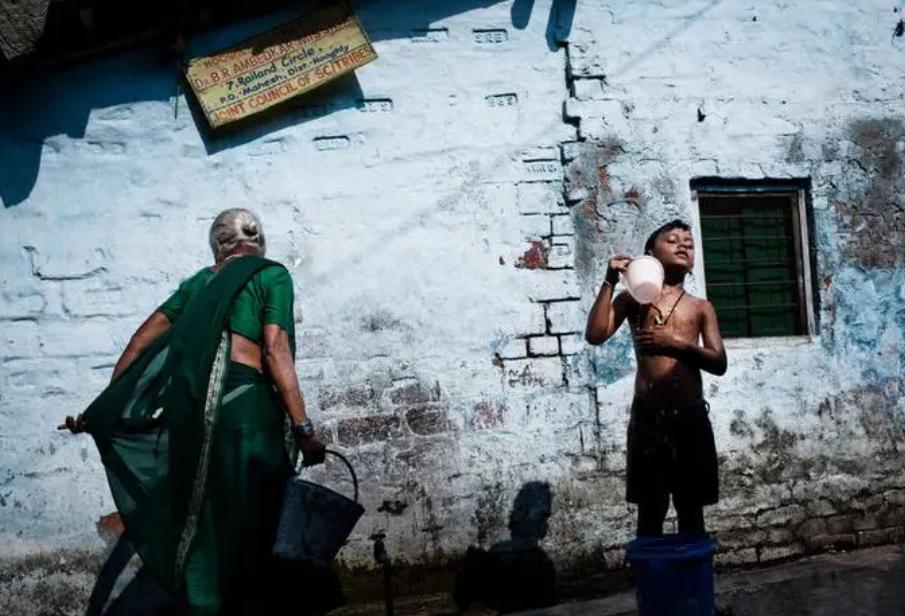 印度*队军**频出高价，贫困人口已达4亿，为何还在满世界买昂贵*器武**