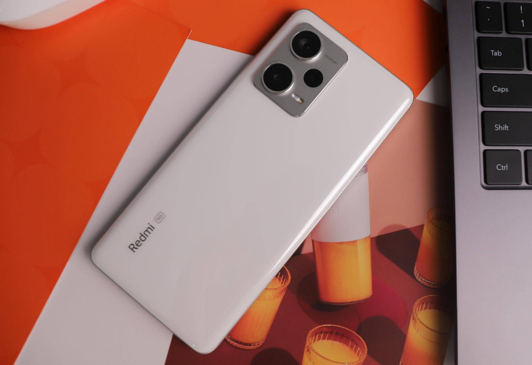 春节换手机认准这4款：好评率高达98%，华为、小米更喜欢哪一款？