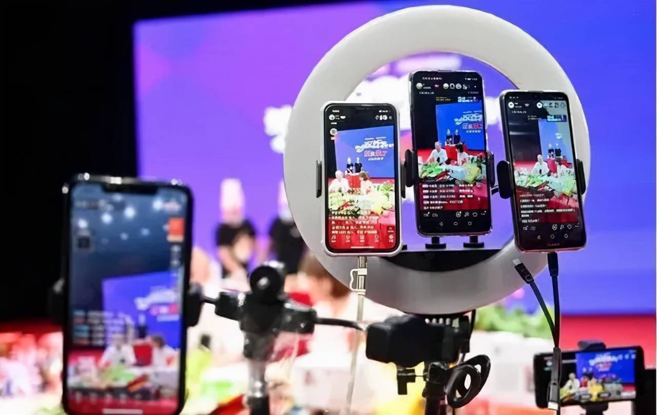 盘点那些网红直播带货翻车名场面,网红直播带货翻车的具体案例视频