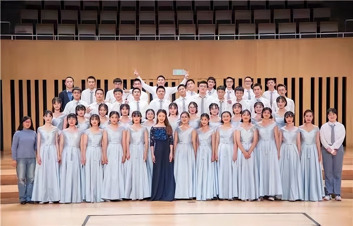 走出1省委书记，山东1中学再添举措经典启智赛事育人，决胜高考