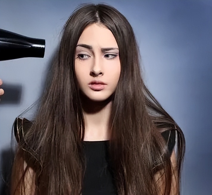 头发很软发型吹发教程,头发怎么吹才蓬松中长发