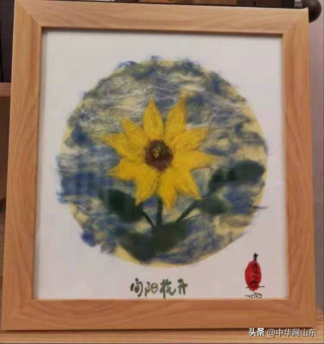 人满中秋圆——小朋友李泽丞佳节用棉絮画表达对老师们的祝福