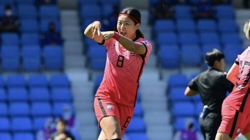 女足亚洲杯决赛在即，韩国网友鞭尸国足：被揍到躲在女人后面