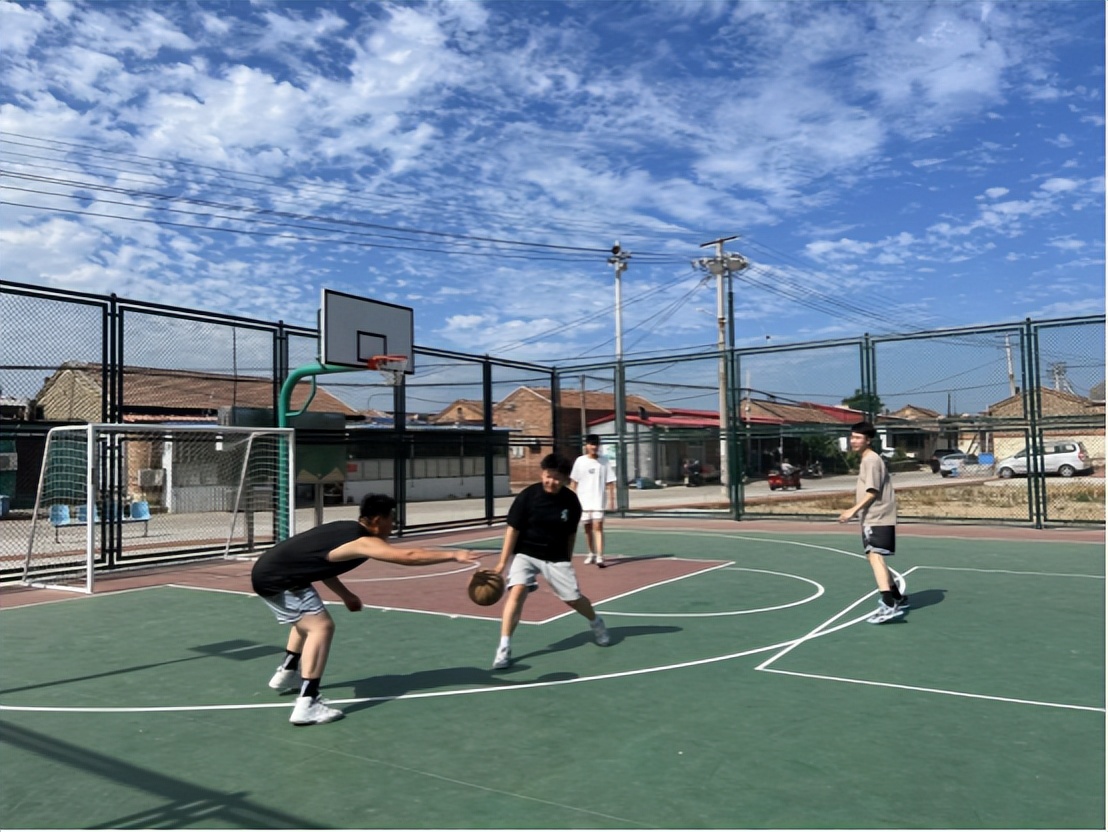 透过“半马”，看到更多的“体育DNA”……