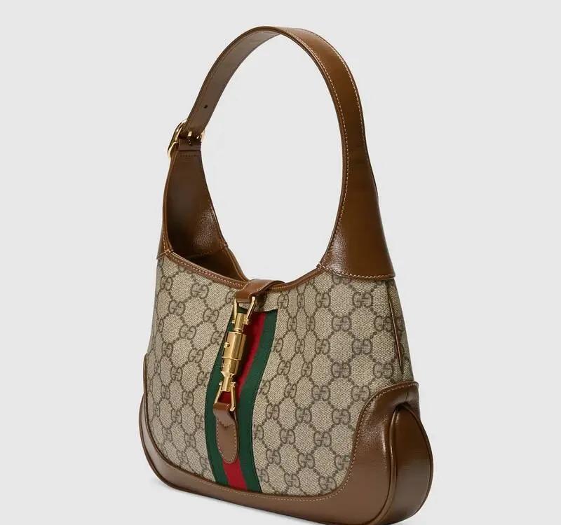 最值得入手的几款包包,第一支大牌包包买lv还是gucci