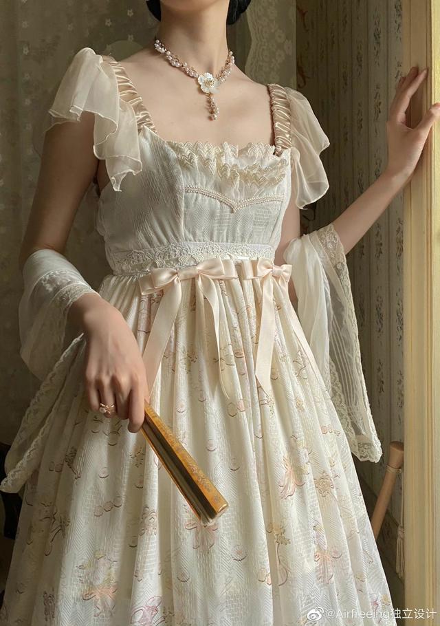 洛丽塔cla系列短款推荐,胖妹子适合的cla洛丽塔