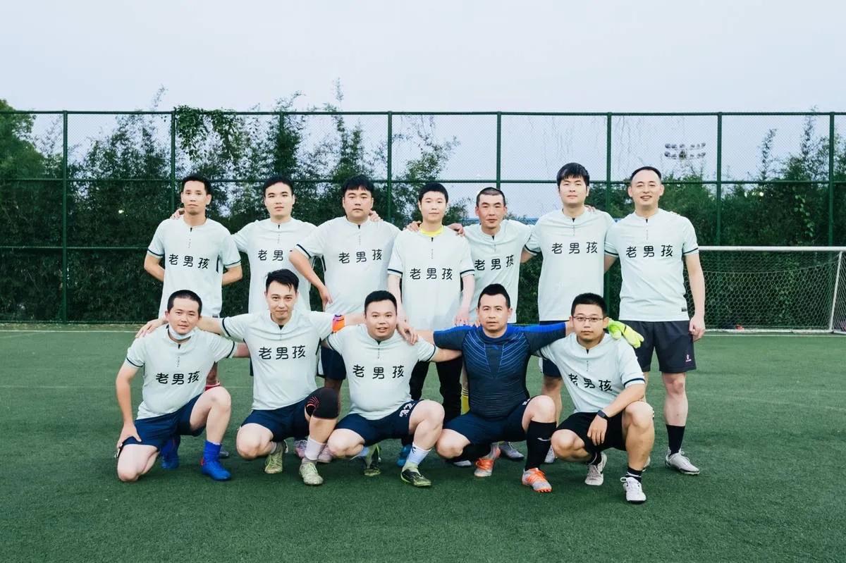 武汉健身比赛视频,武汉业余足球联赛