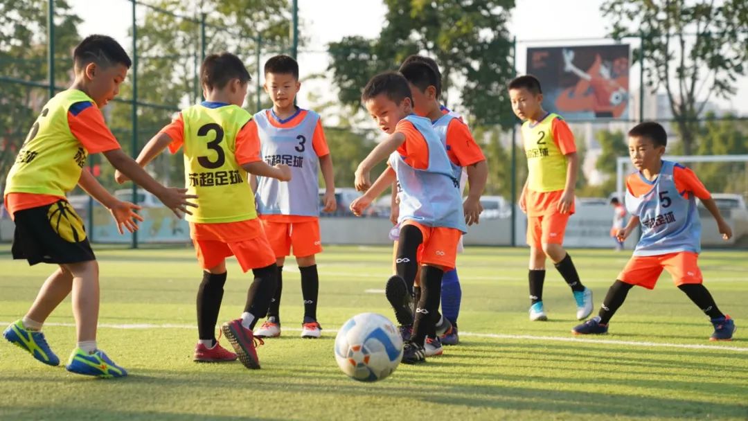 苏州吴中足球培训,苏州奥体足球培训