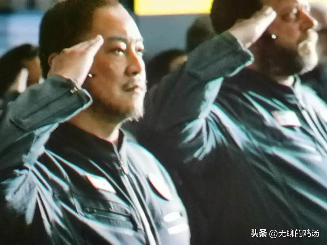 吴京200亿票房第一是谁,吴京主演票房破290亿能拿多少钱