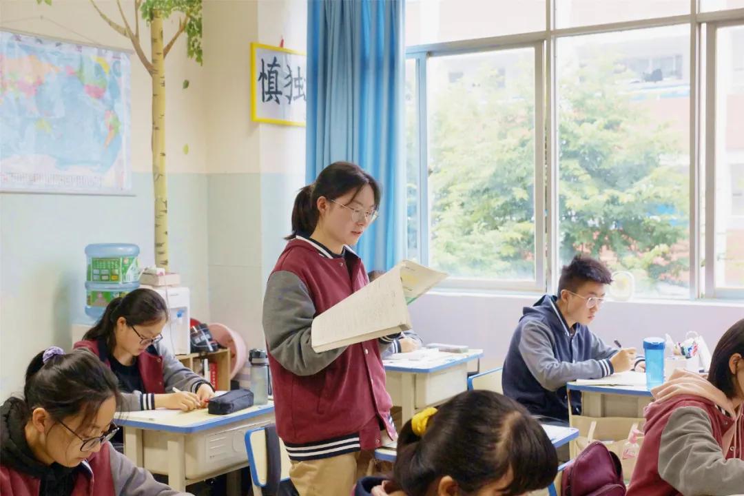 15岁青少年怎样进入足球青训,青少年足球运动员的出路