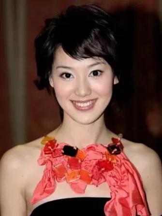 王冠惊艳迷人照片,王冠唯美图片