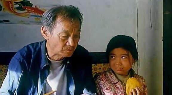 暖春中小女孩哭戏,暖春哭戏合集