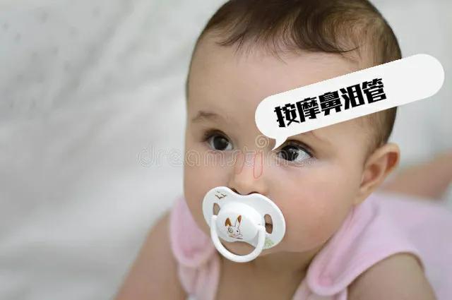 满月宝宝一个眼睛老是有眼屎,满月宝宝眼屎黄是什么原因