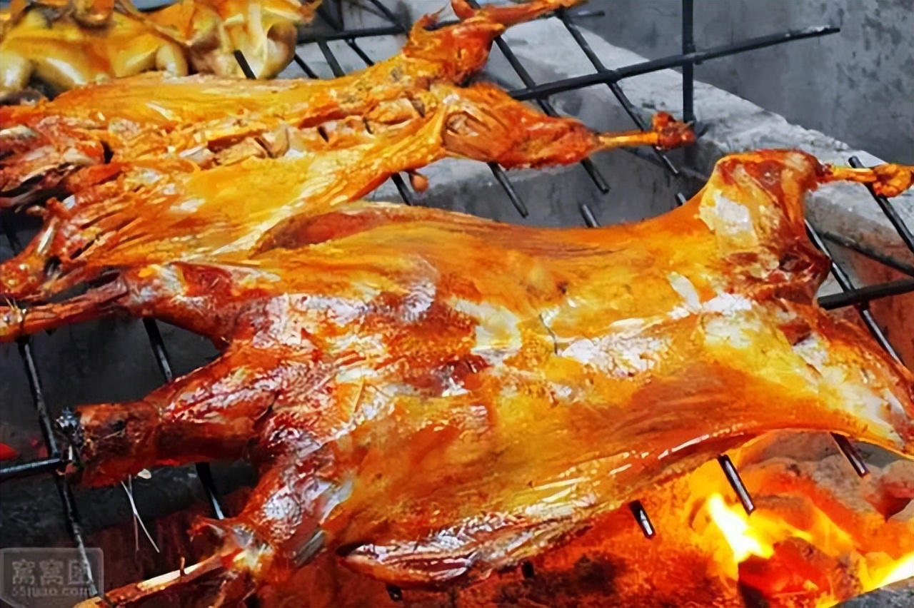 中国吃羊的视频,中国饮食行业三巨头