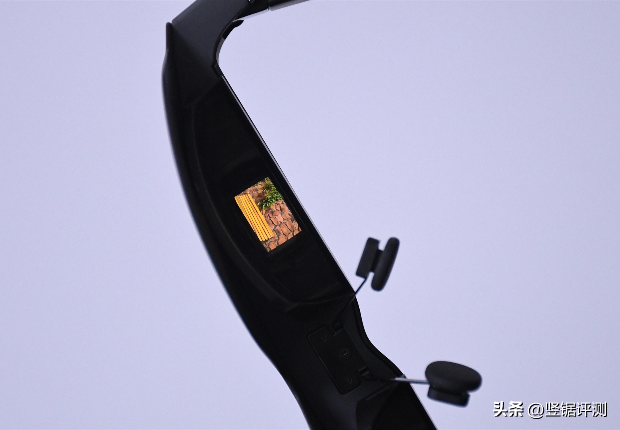 能带来“150寸”观影体验的智能眼镜！TQSKYT1视听智能眼镜评测