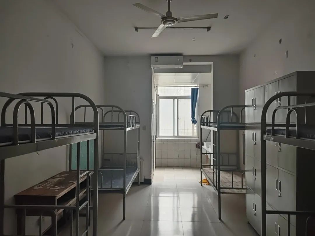 医专住宿,医专的寝室