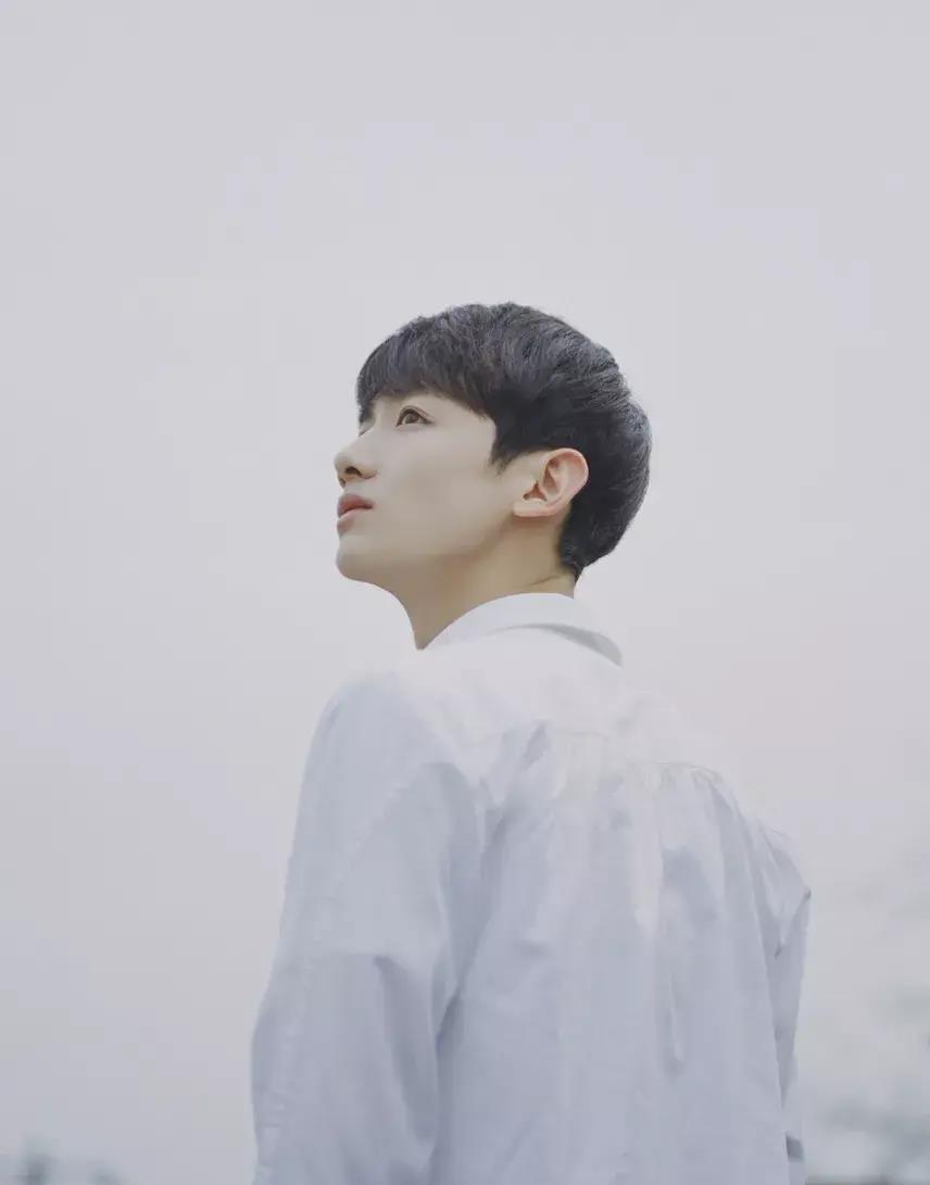 校草脸男星图鉴,男校草图片帅气