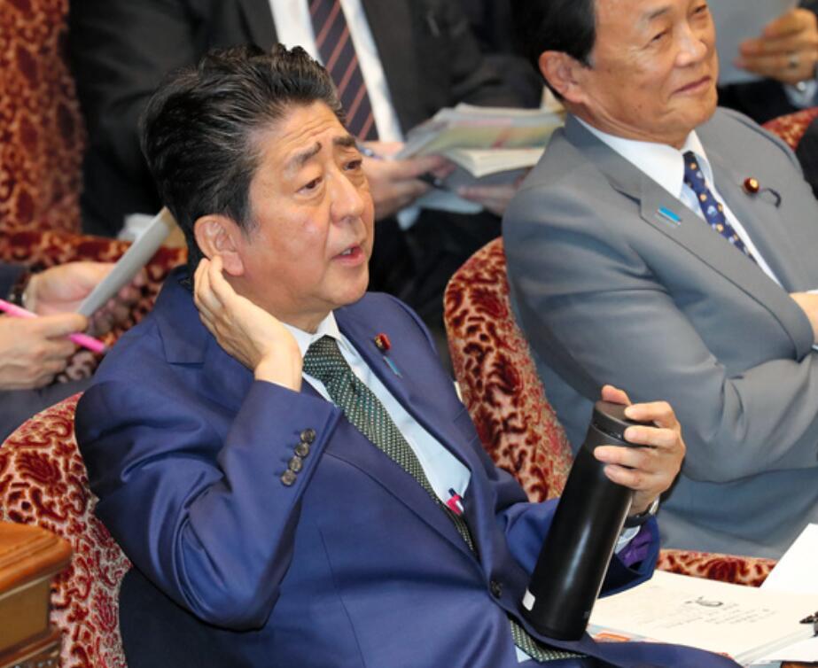 日本前首相安倍晋三演讲时被枪杀,安倍晋三演讲时胸部中枪死亡
