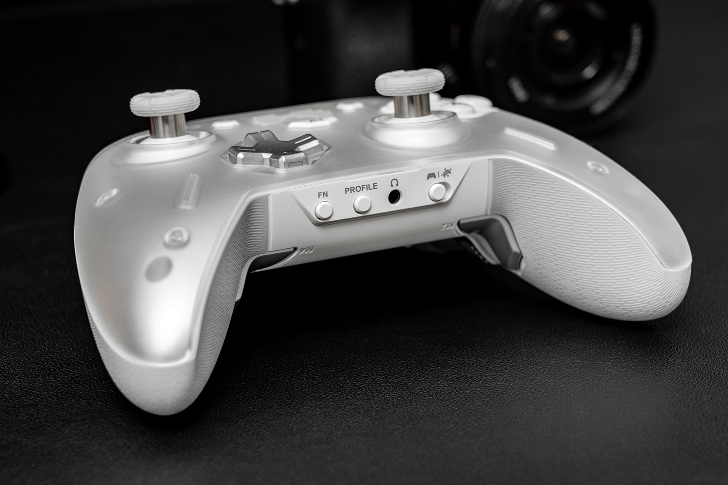 全平台体感,北通宙斯2与ps手柄对比