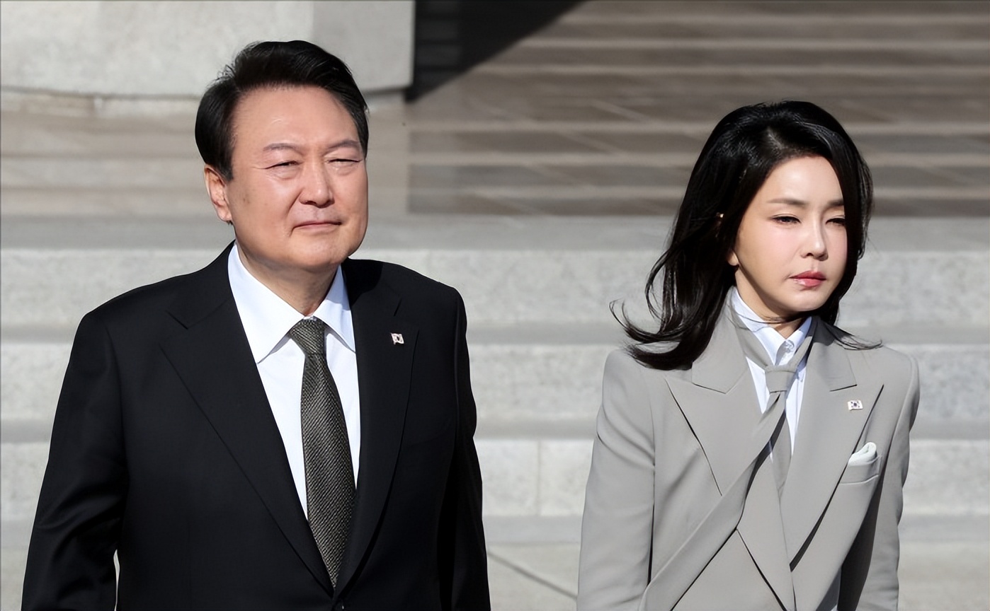 韩第一夫人访美韩服造型,韩第一夫人着装