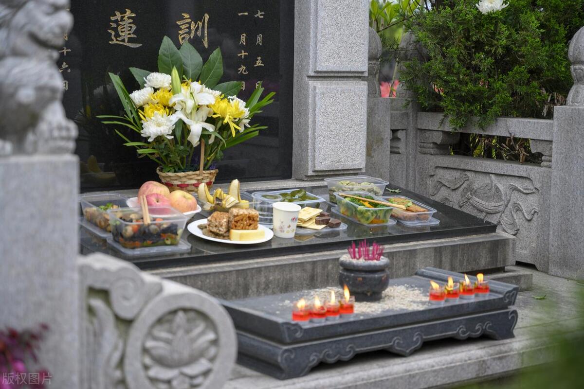 中元节到了！农历七月鬼门开，平安过节，这4*禁大**忌值得注意