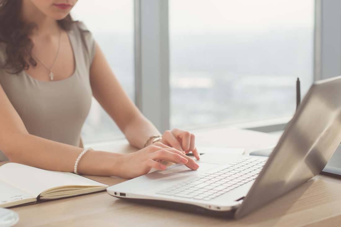 东北女生花50万试管婴儿,女子花50万生混血孩子