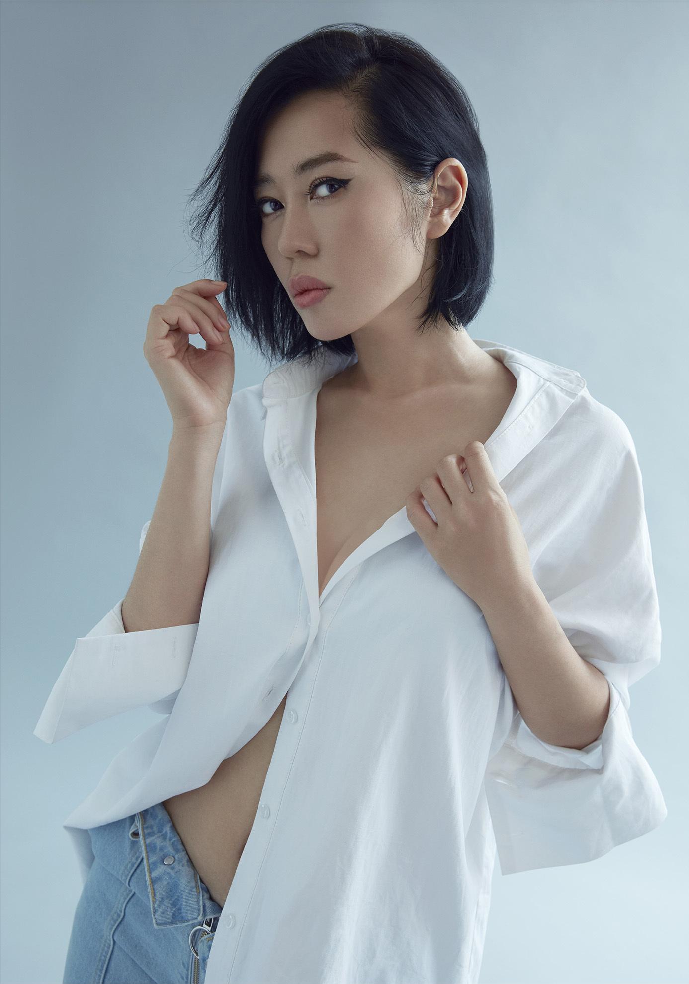 不是所有厚嘴唇都是香肠嘴！这5位女星嘴唇厚又性感，很有风韵