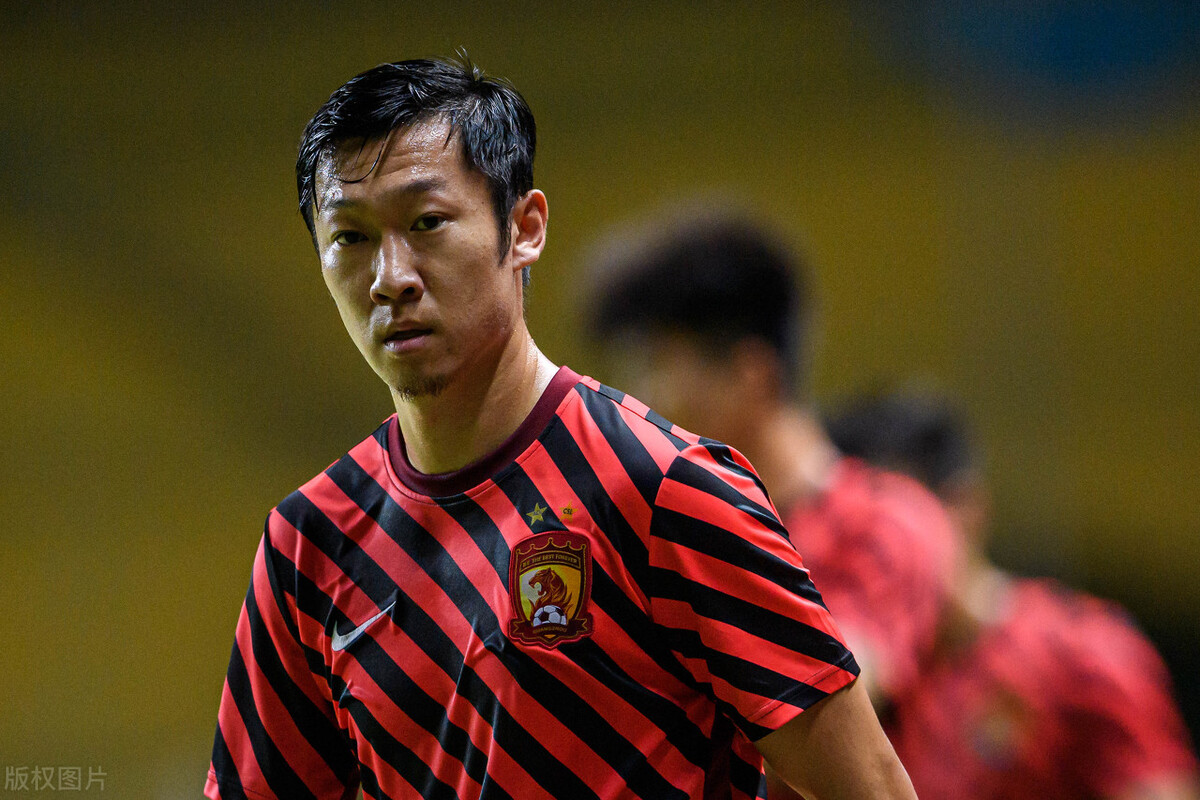 大连足球衰败的原因,大连足球惨败