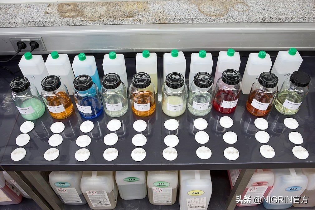 什么样的洗车液更好一洗就干净,洗车不伤漆的洗车液