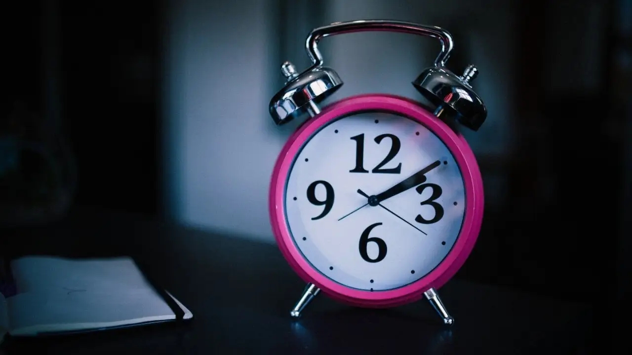 为什么说牙膏是老年斑的克星,牙膏祛老年斑最好的克星