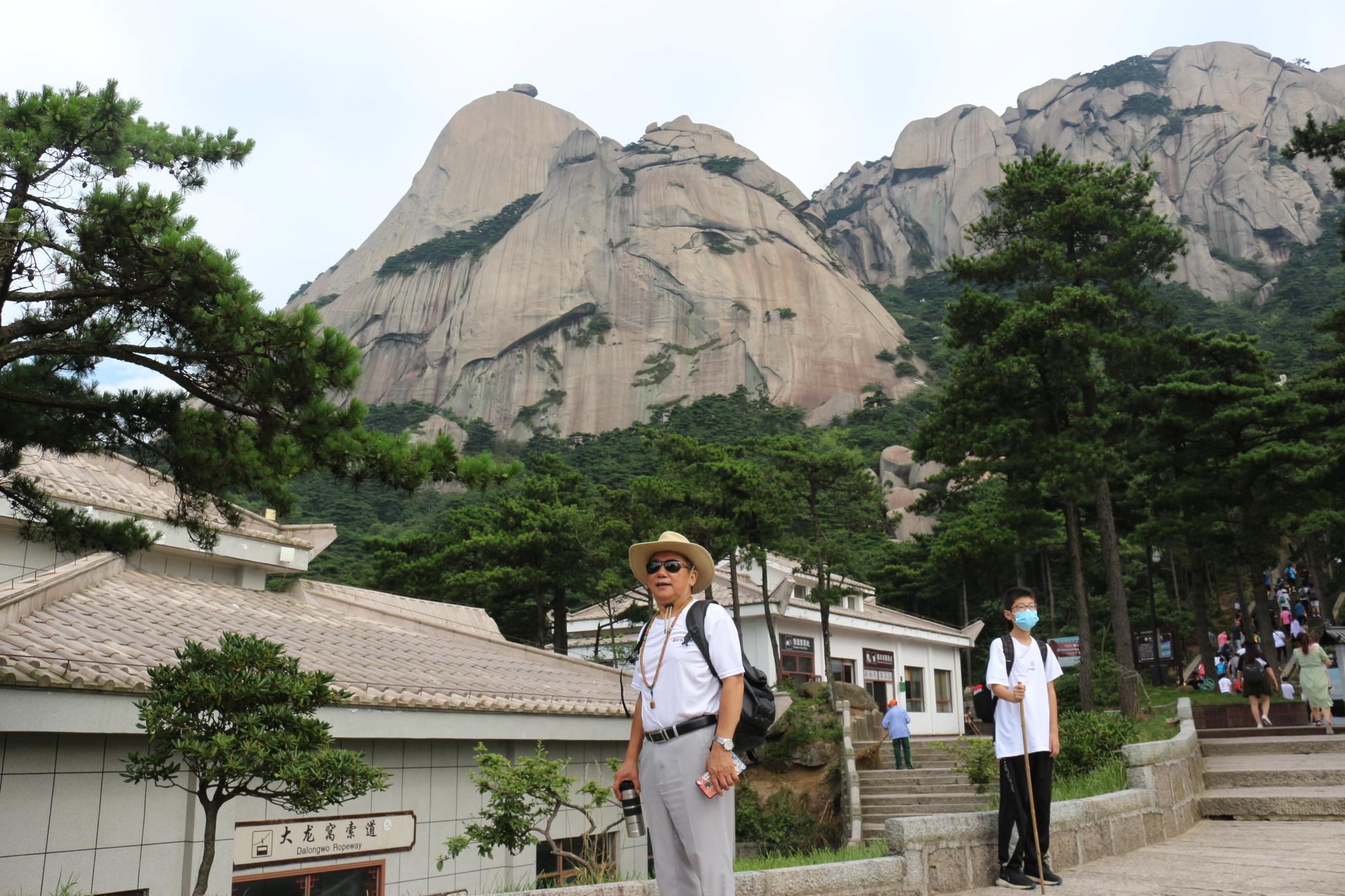 去天柱山必须得去游客中心吗,天柱山旅游跟团
